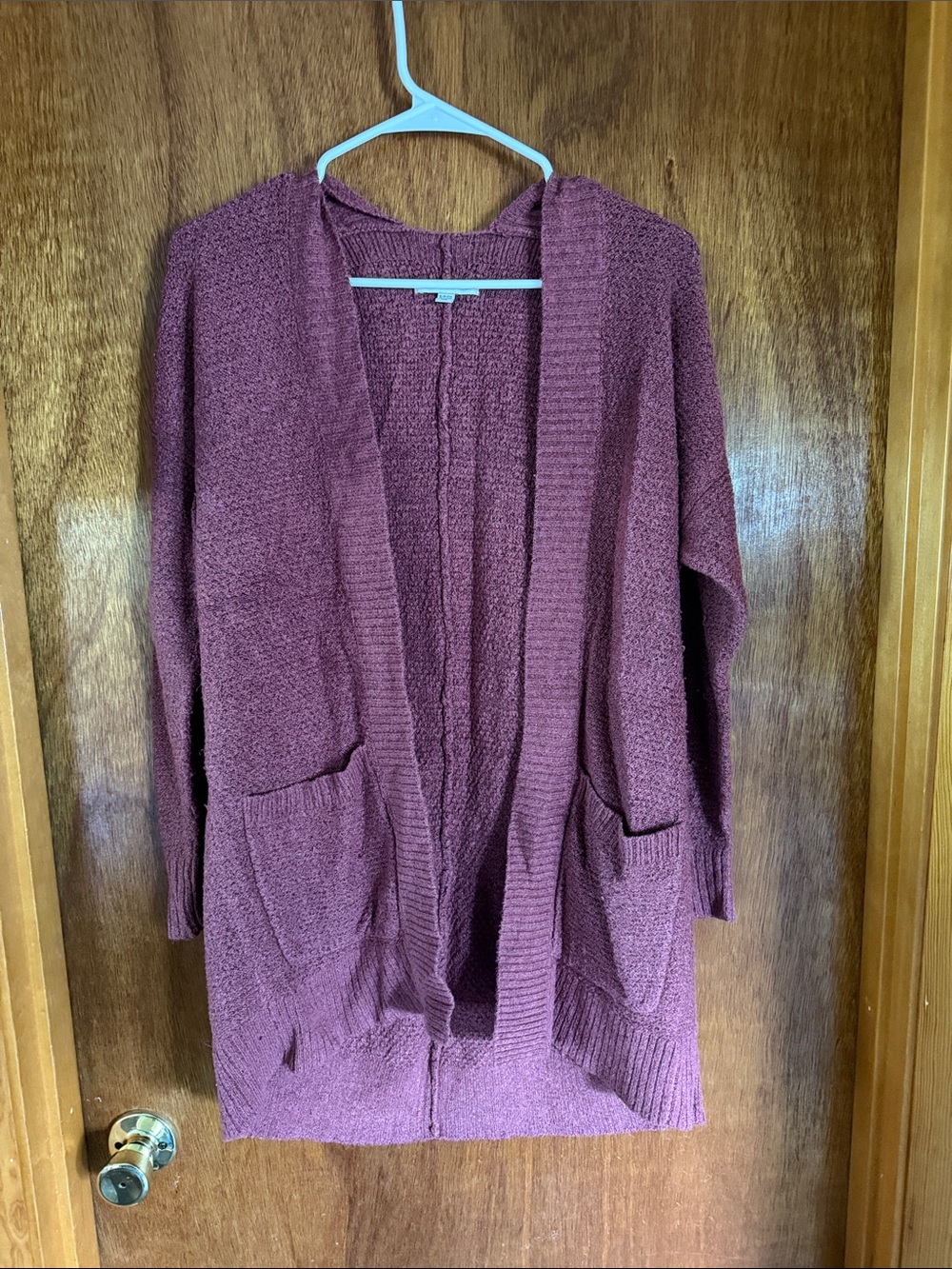 American Eagle Outfitters Chunky Open-Front Cardigan in Plum